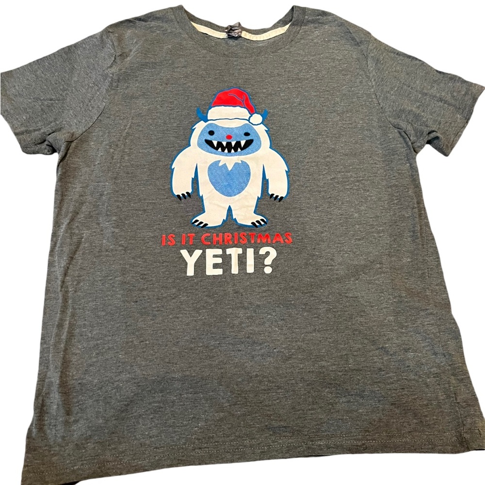 Gray T-Shirt with Christmas Yeti Graphic size 12